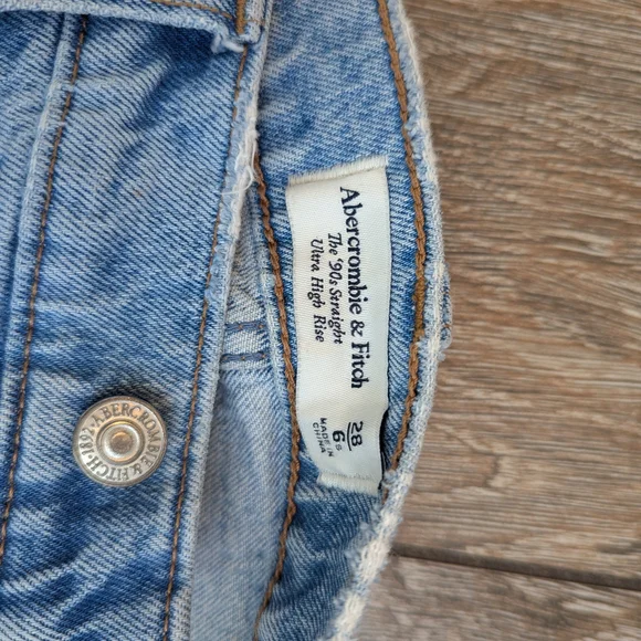 Abercrombie & Fitch 90s Straight High Rise Split-Vent Hem Size 28S / 6S - Picture 14 of 15